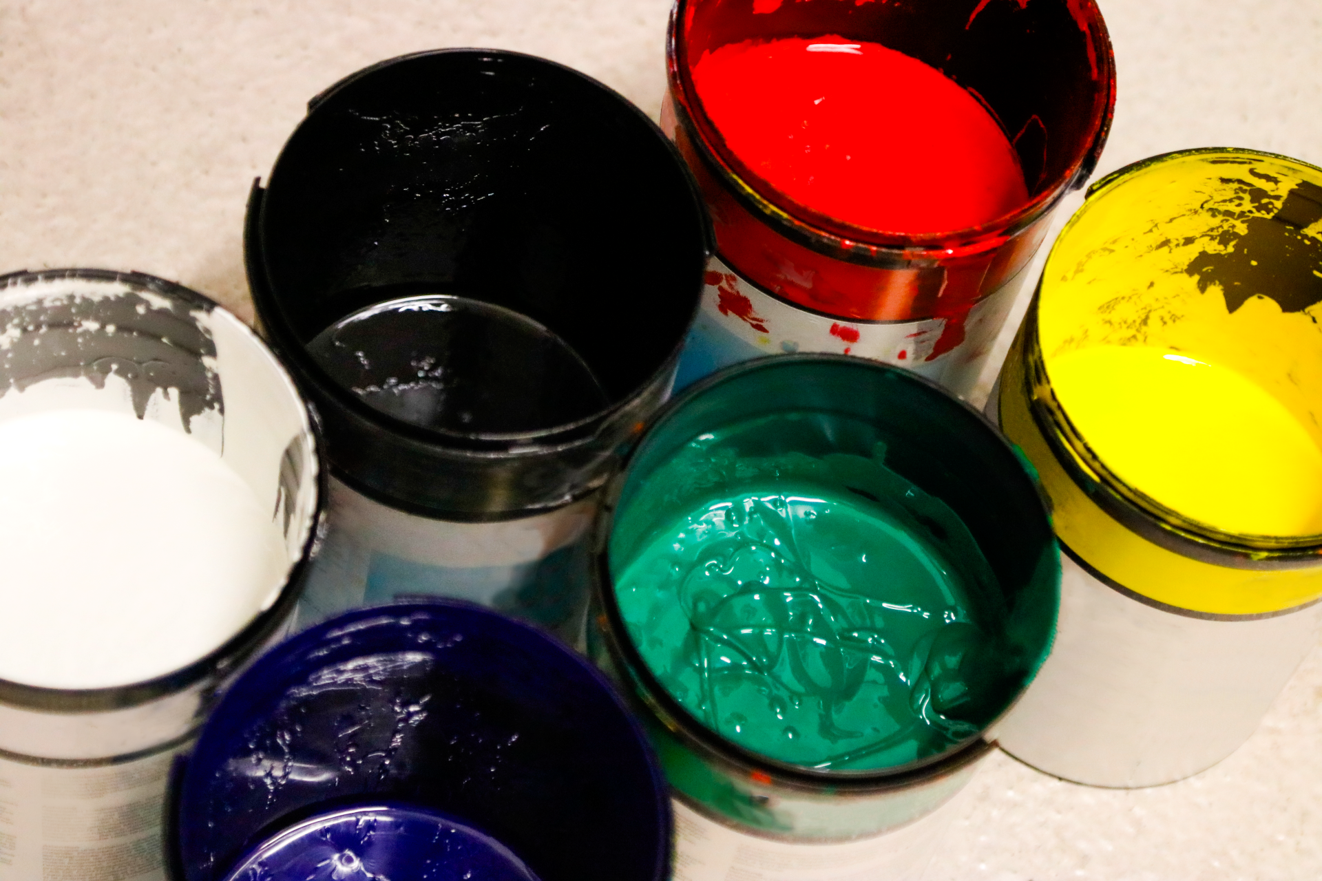 flüssige Farben für den Siebdruck